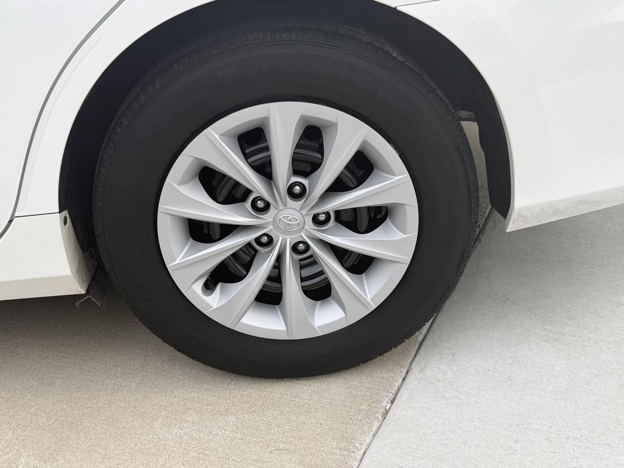 Toyota Camry SE 2017