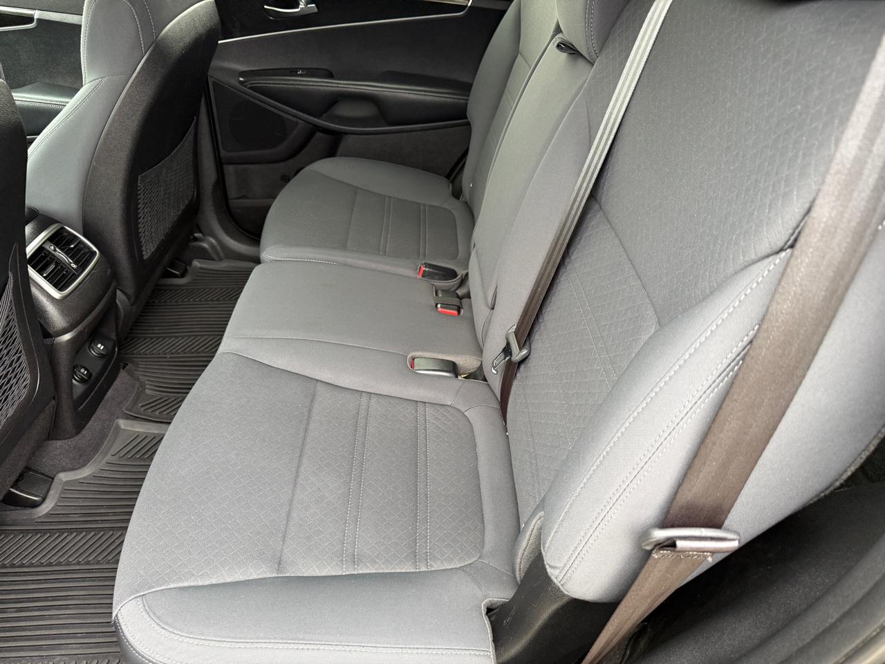 Kia Sorento LX 2WD 2016