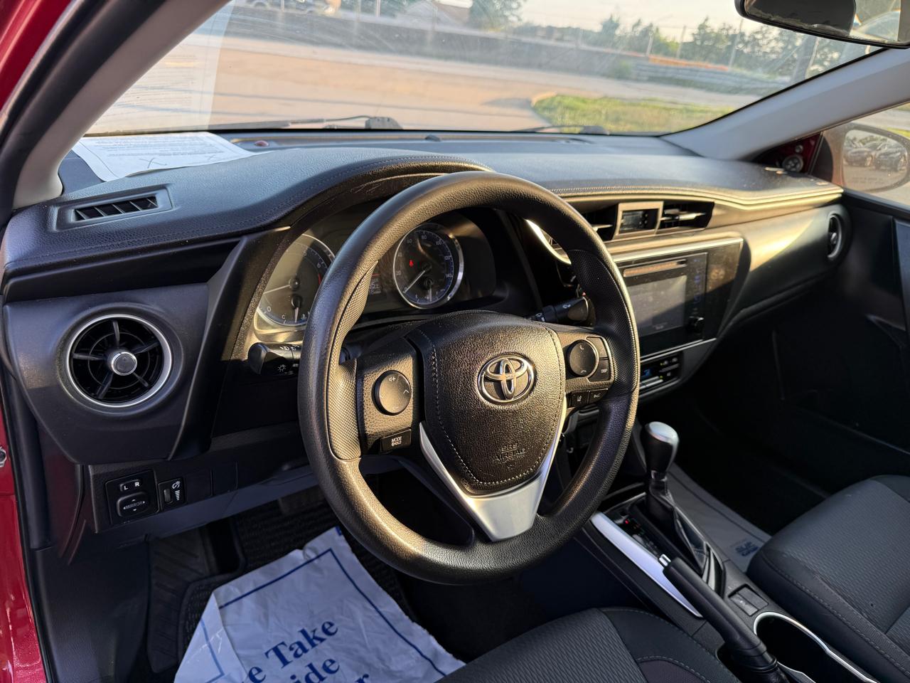 Toyota Corolla LE CVT 2019