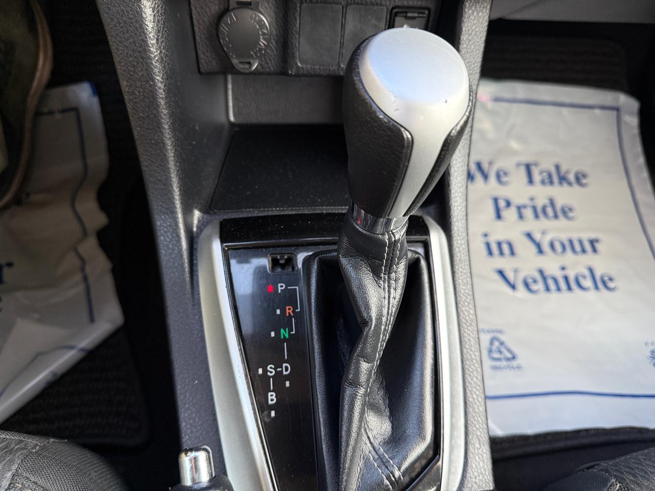 Toyota Corolla LE CVT 2019