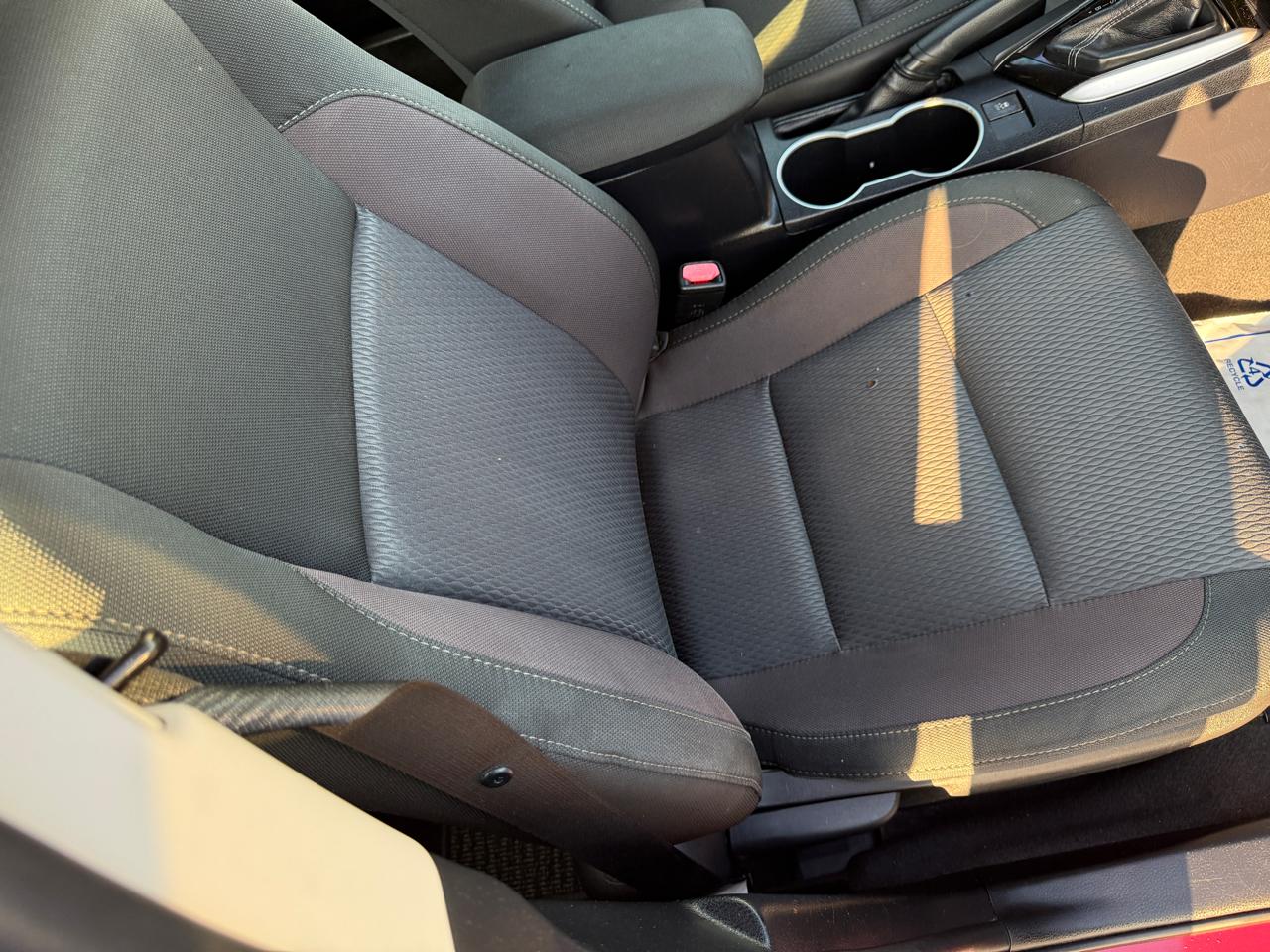 Toyota Corolla LE CVT 2019