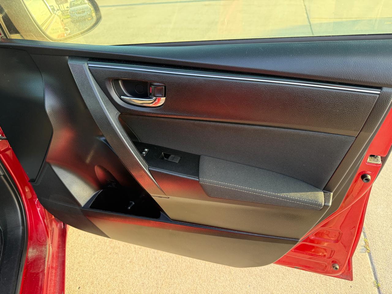 Toyota Corolla LE CVT 2019