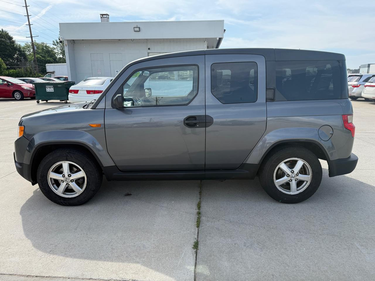 Honda Element LX 4WD AT 2010