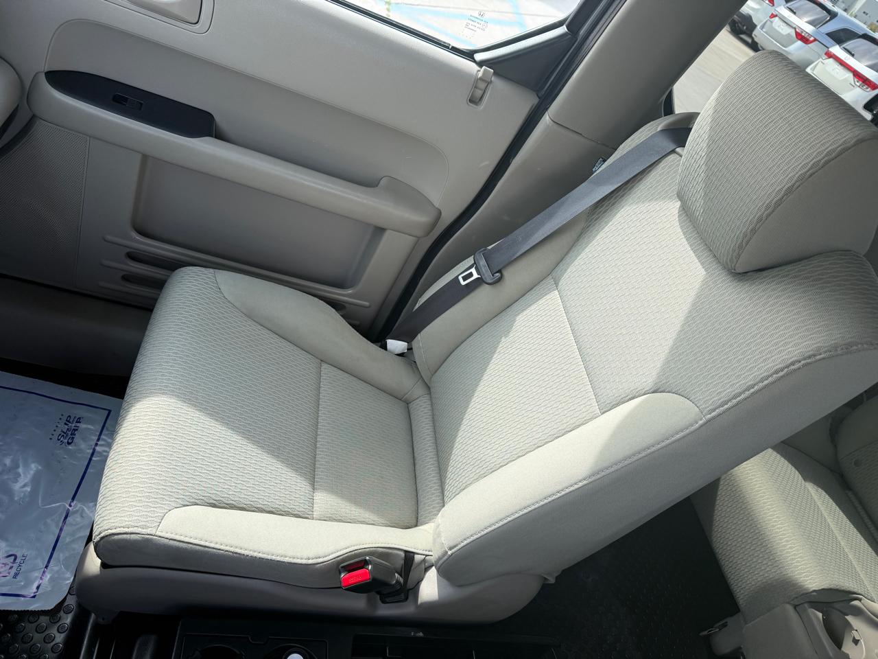 Honda Element LX 4WD AT 2010