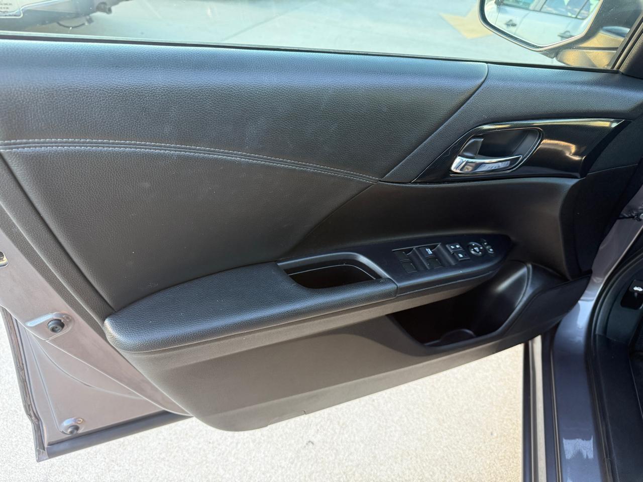 Honda Accord Sport Sedan CVT 2015