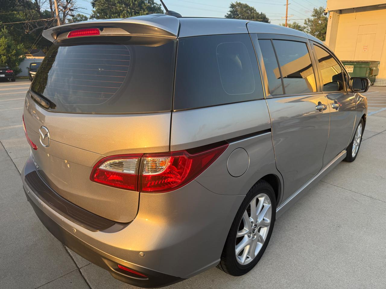Mazda MAZDA5 Grand Touring 2015