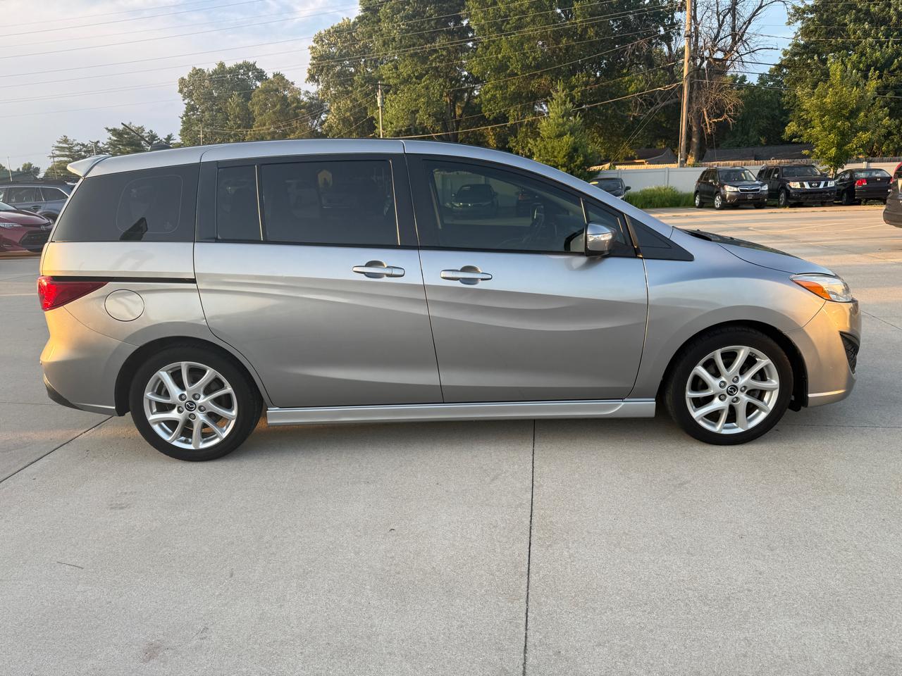 Mazda MAZDA5 Grand Touring 2015