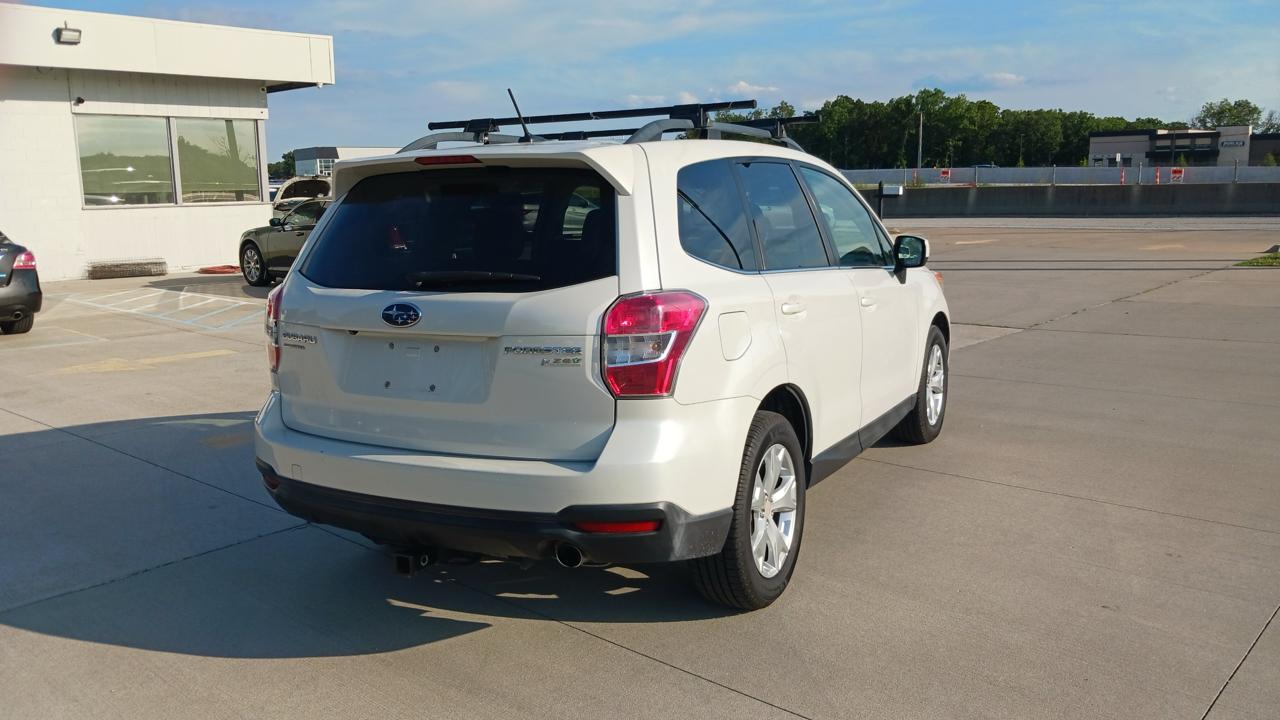 Subaru Forester 2.5i Limited 2014