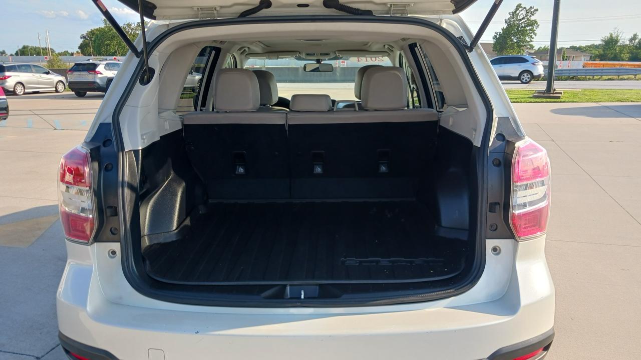 Subaru Forester 2.5i Limited 2014
