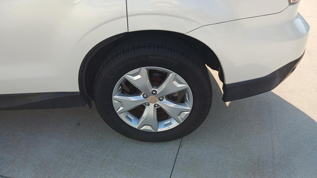 Subaru Forester 2.5i Limited 2014