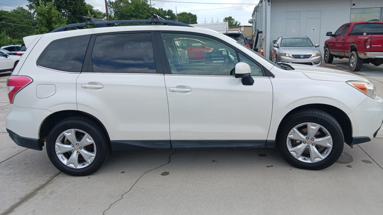 Subaru Forester 2.5i Limited 2014
