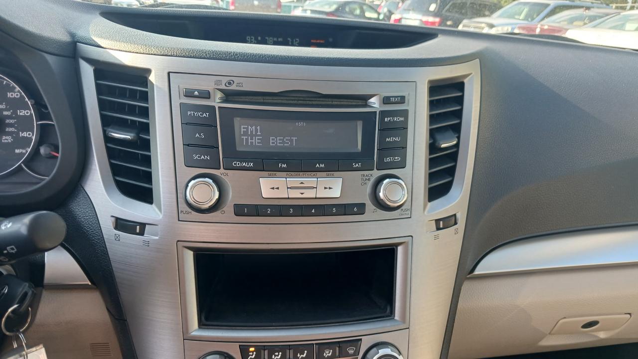 Subaru Outback 2.5i 2014