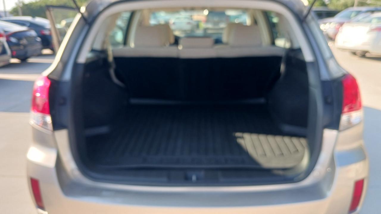 Subaru Outback 2.5i 2014