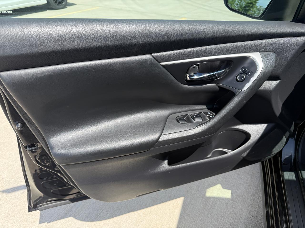 Nissan Altima 2.5 SR 2016