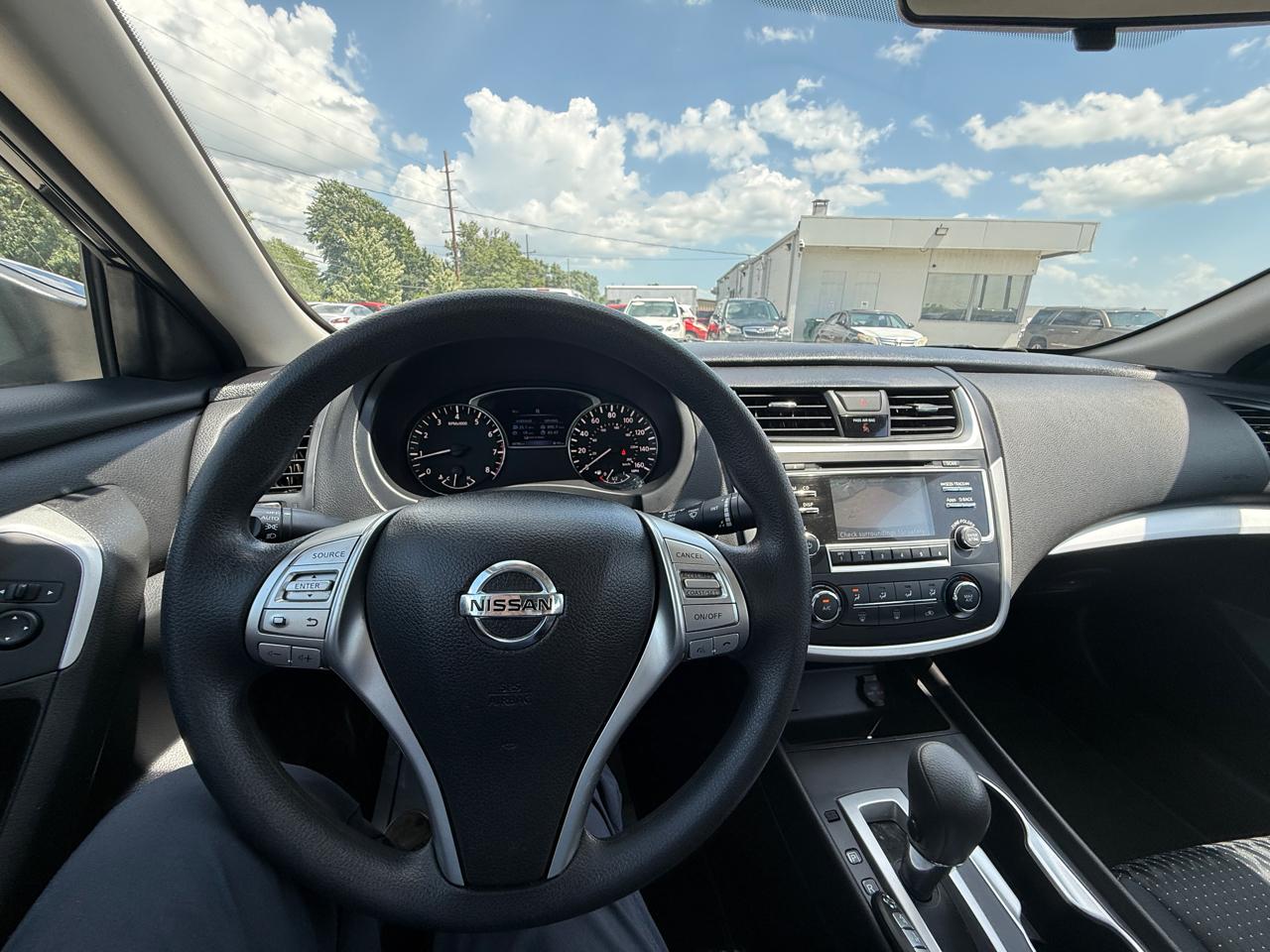 Nissan Altima 2.5 SR 2016