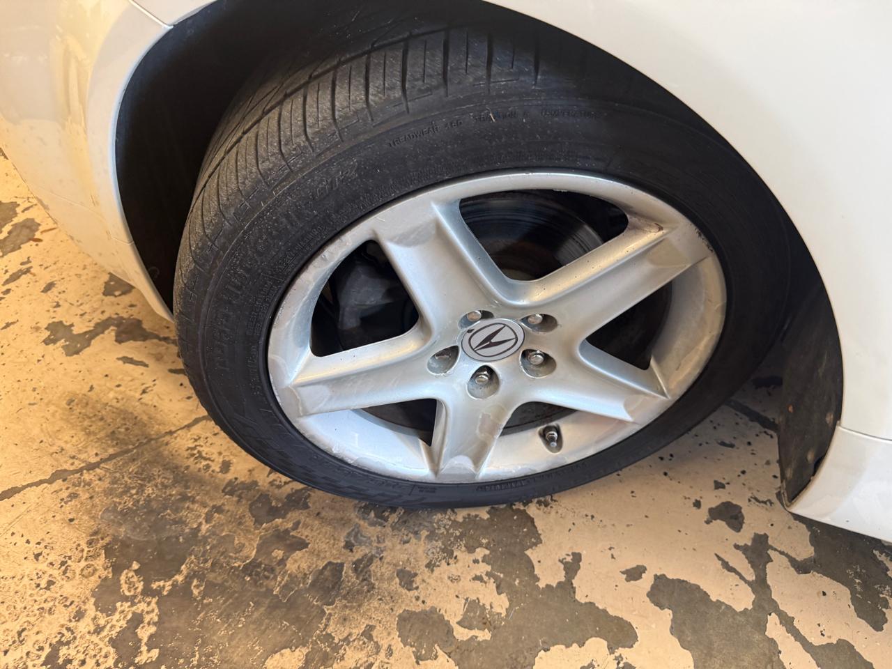 Acura TL 5-Speed AT 2006