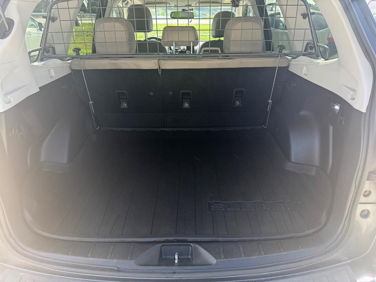 Subaru Forester 2.5i Touring 2014