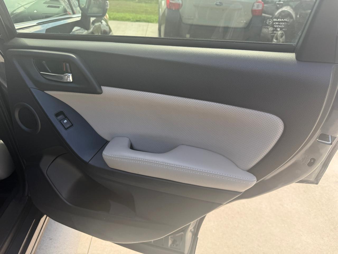 Subaru Forester 2.5i Touring 2014