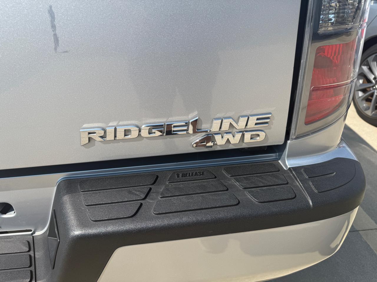 Honda Ridgeline RTS 2012