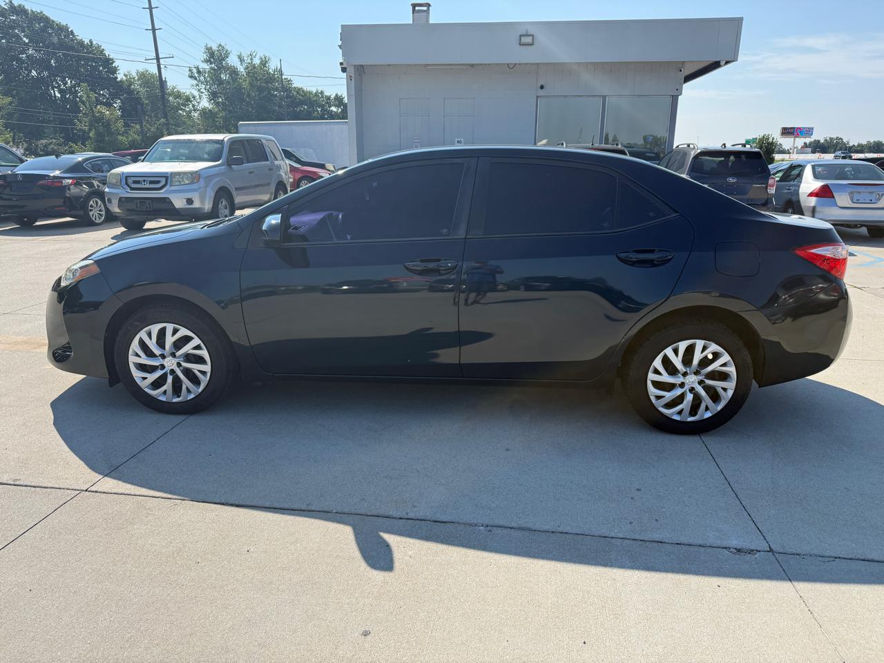 Toyota Corolla LE CVT 2017