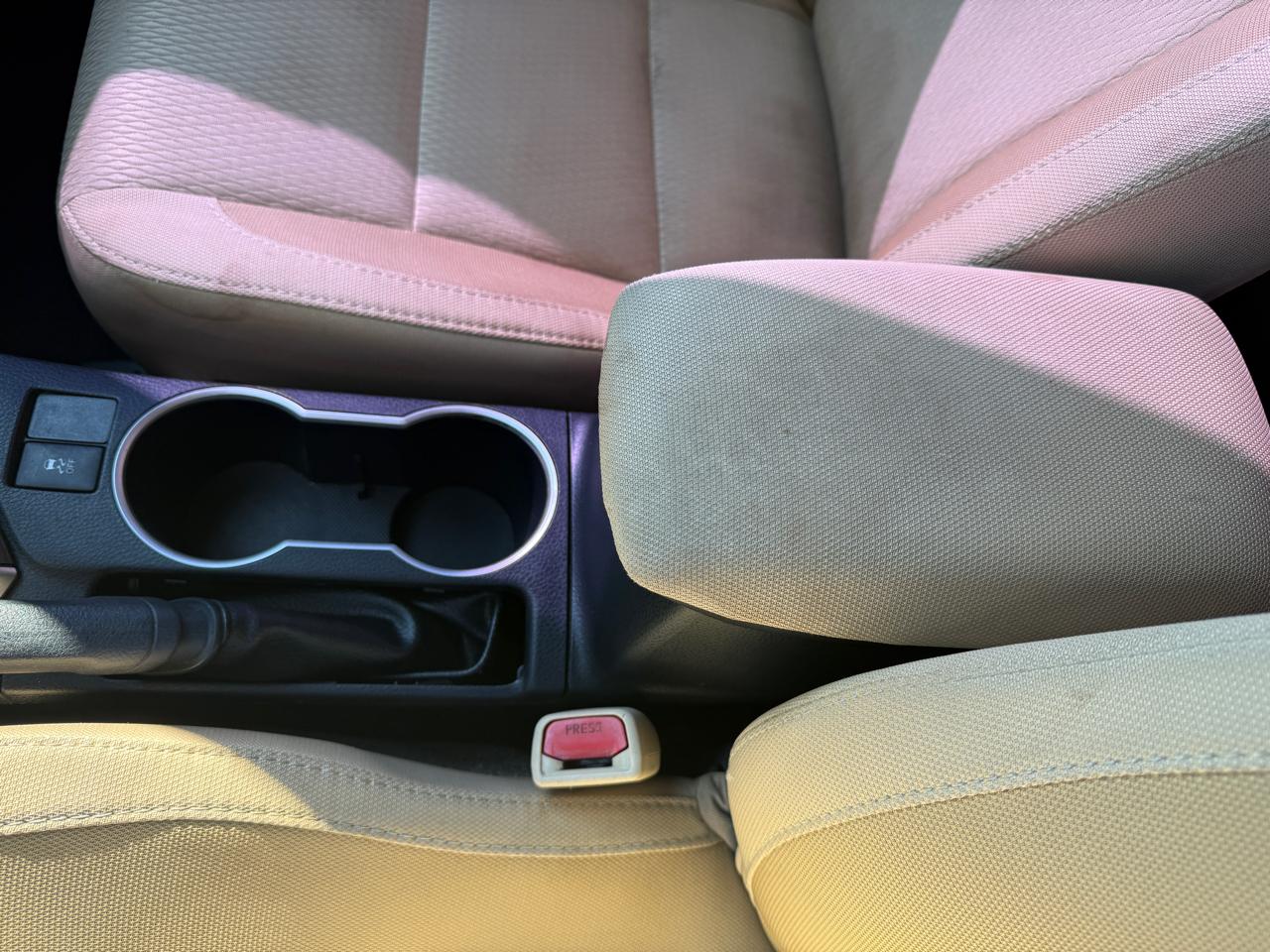 Toyota Corolla LE CVT 2017