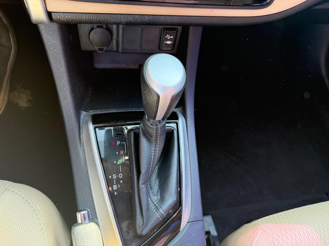 Toyota Corolla LE CVT 2017