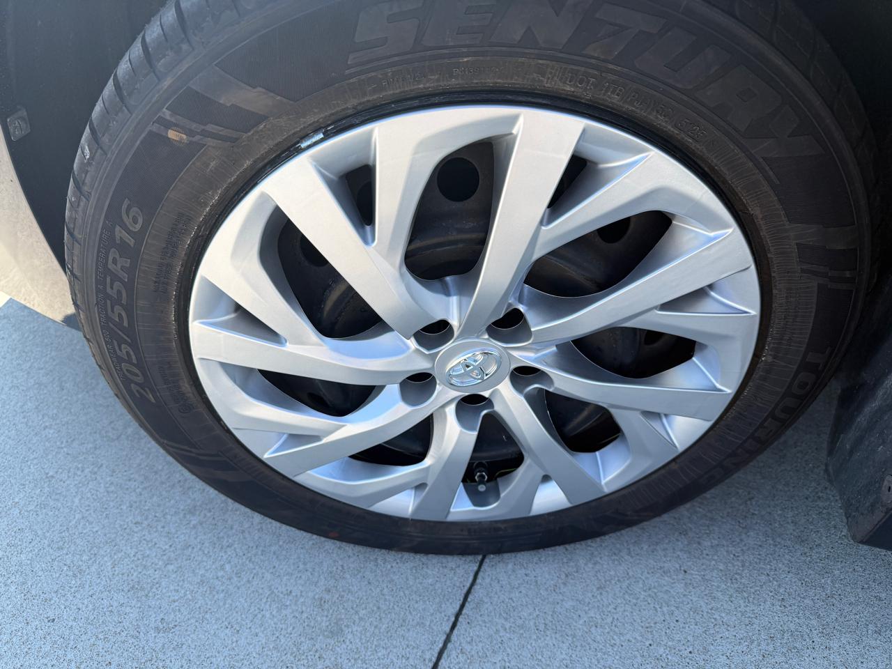Toyota Corolla LE CVT 2017