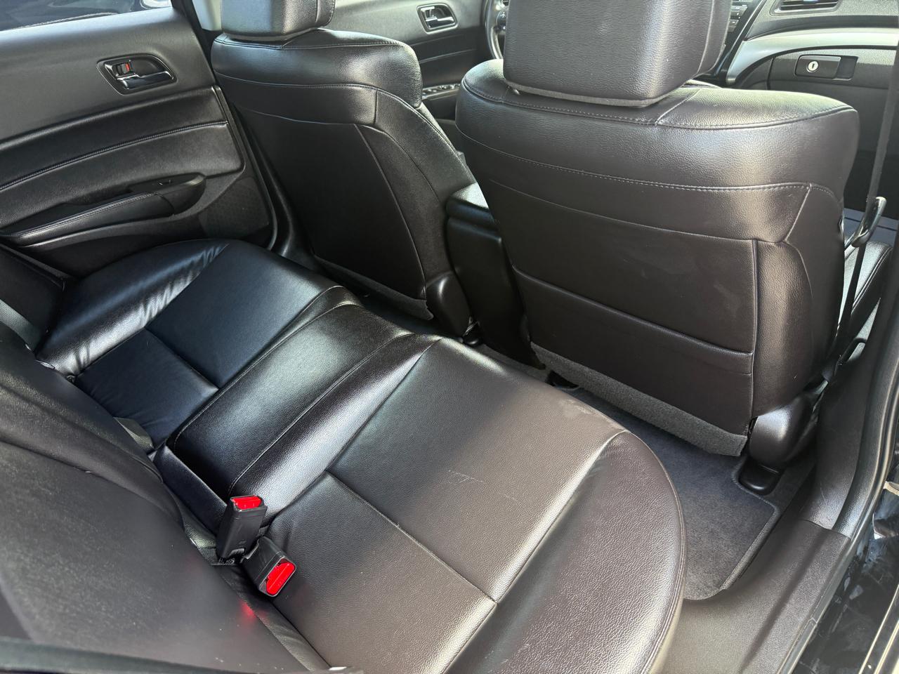 Acura ILX 8-Spd AT 2016