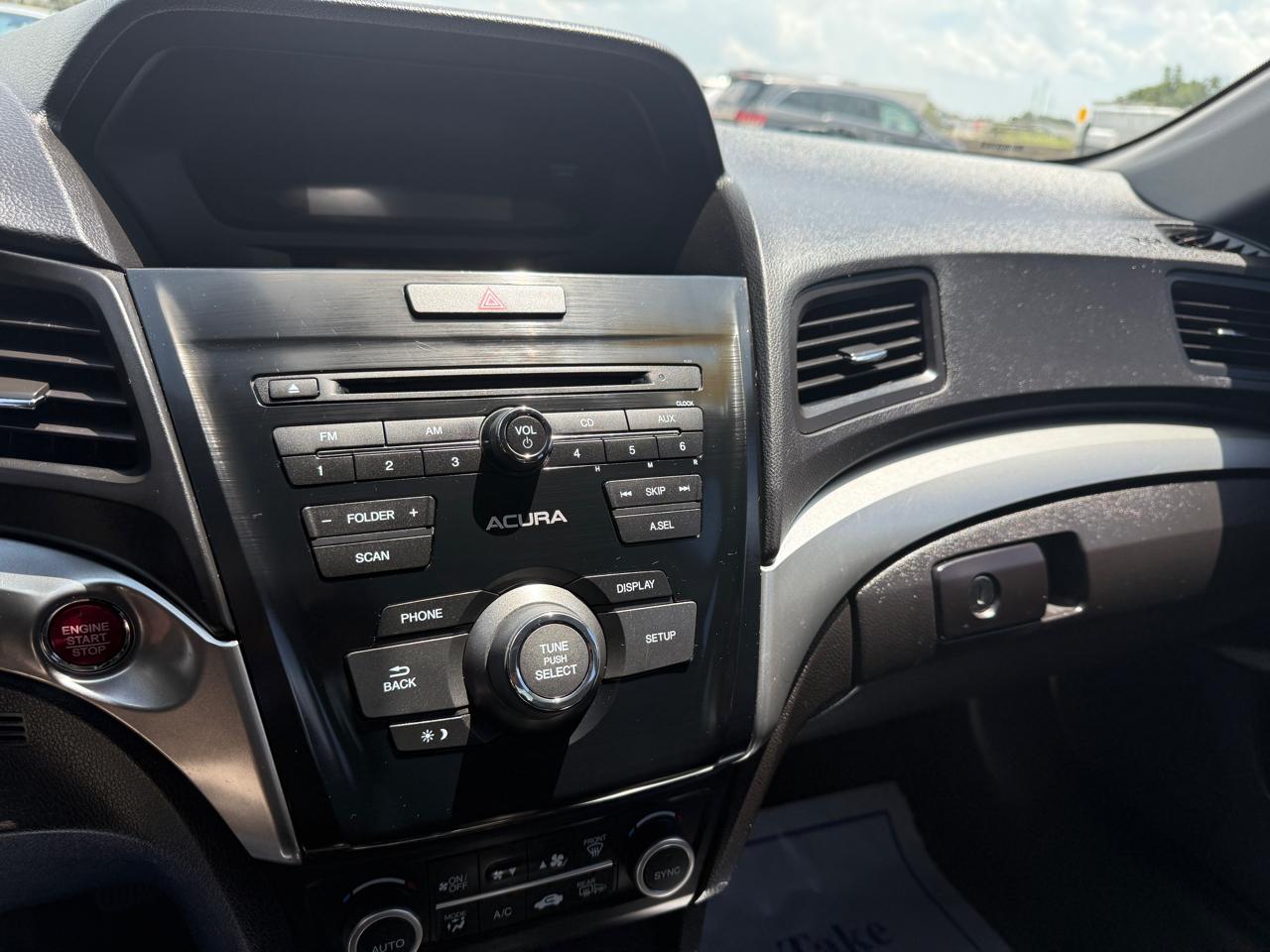 Acura ILX 8-Spd AT 2016