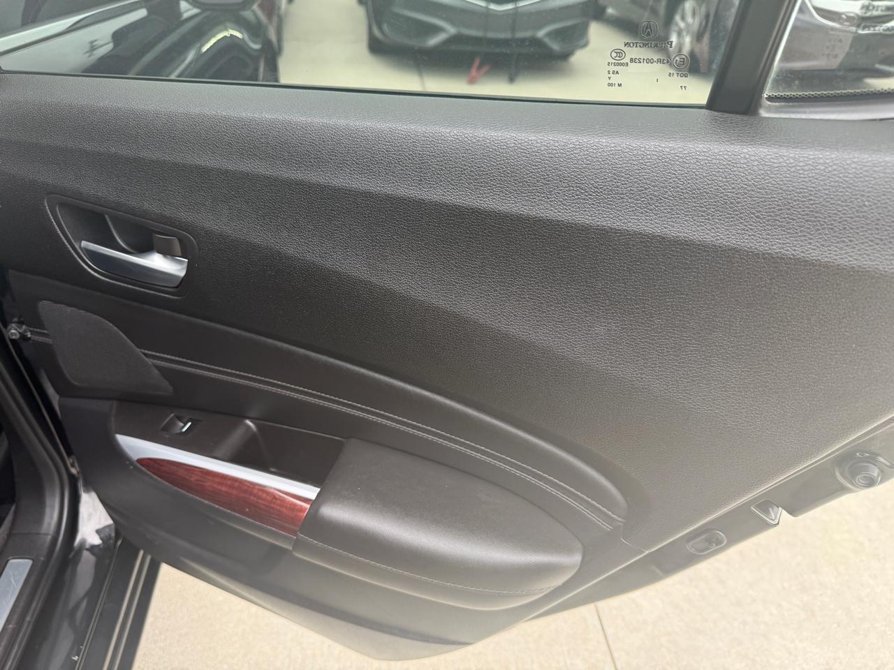 Acura TLX 8-Spd DCT w/Technology Package 2015