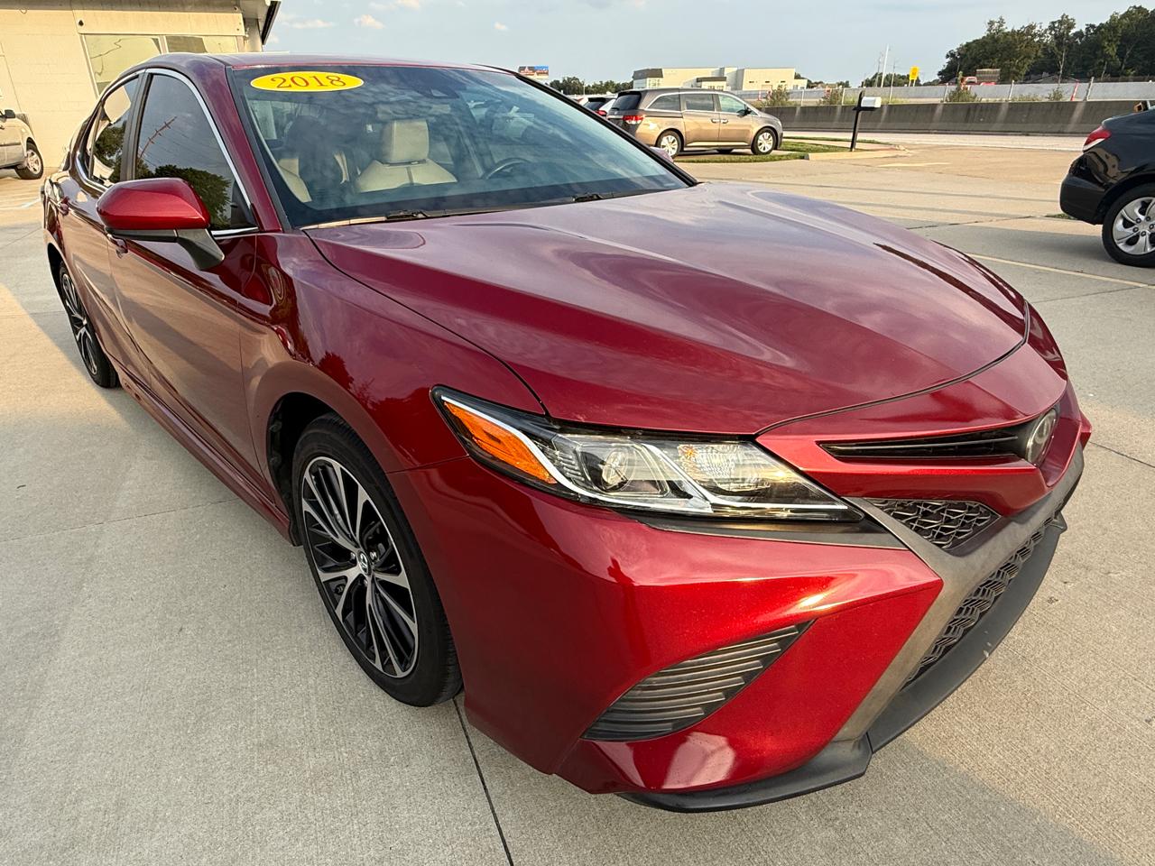 Toyota Camry SE 2018
