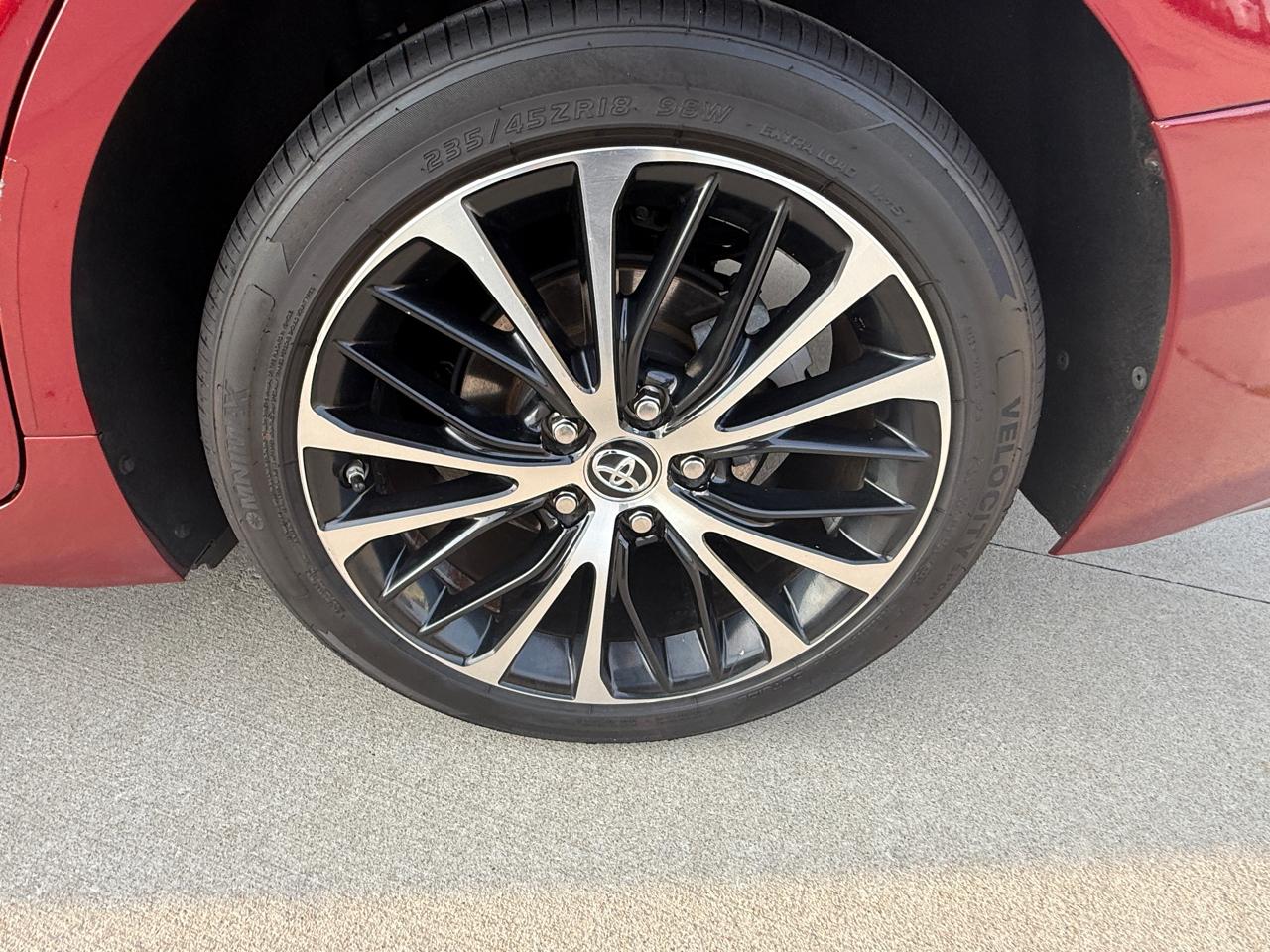 Toyota Camry SE 2018