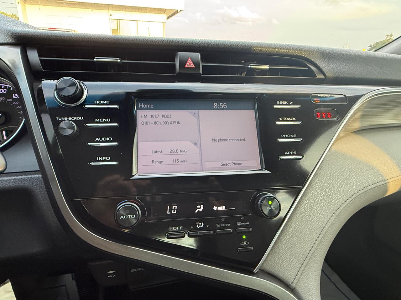 Toyota Camry SE 2018