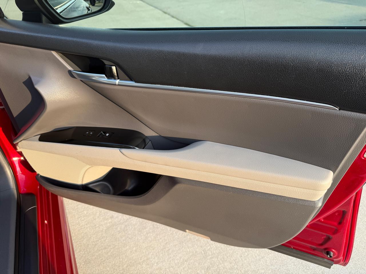 Toyota Camry SE 2018