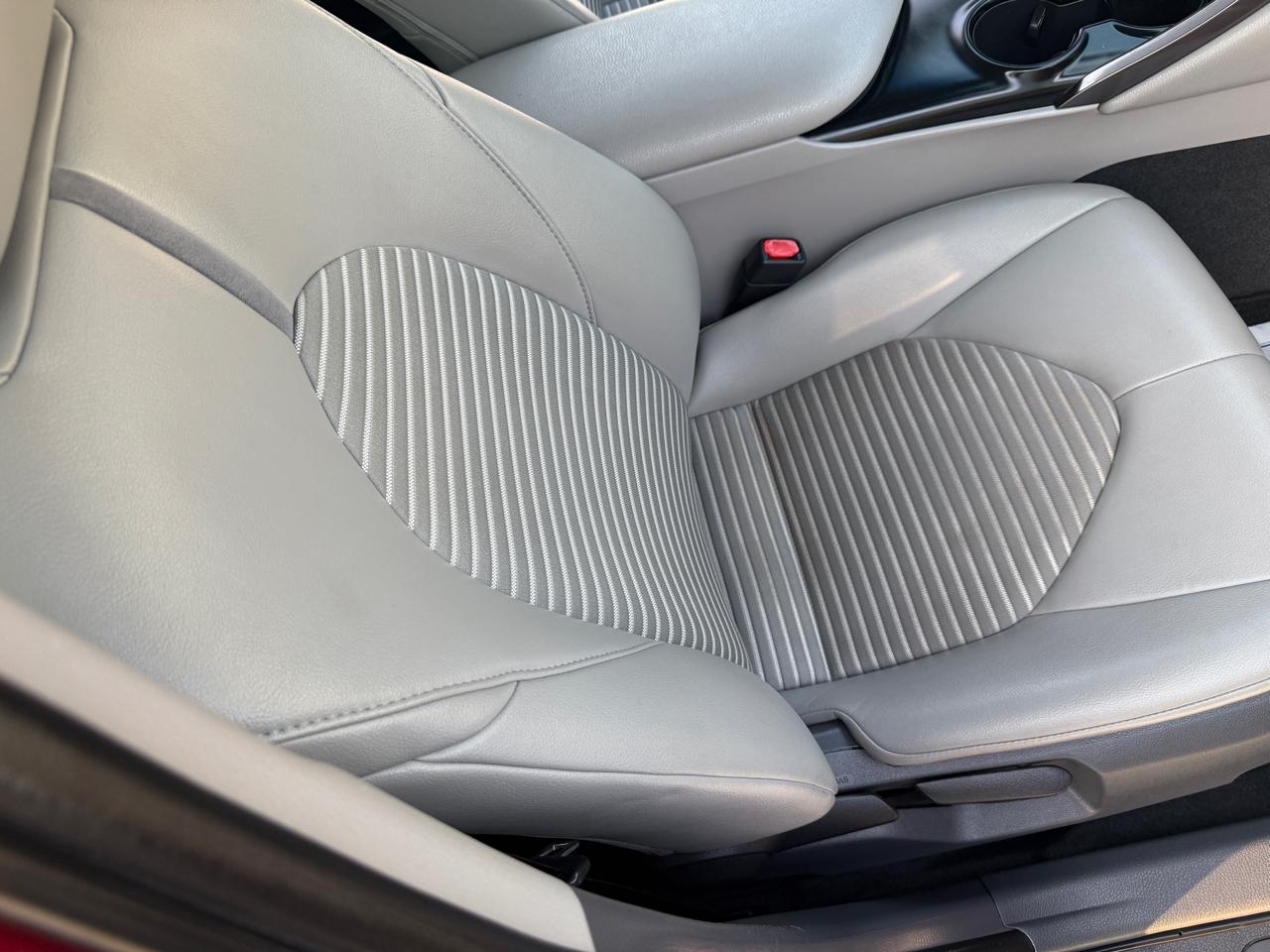 Toyota Camry SE 2018