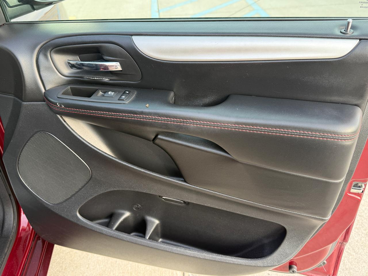 Dodge Grand Caravan GT 2019
