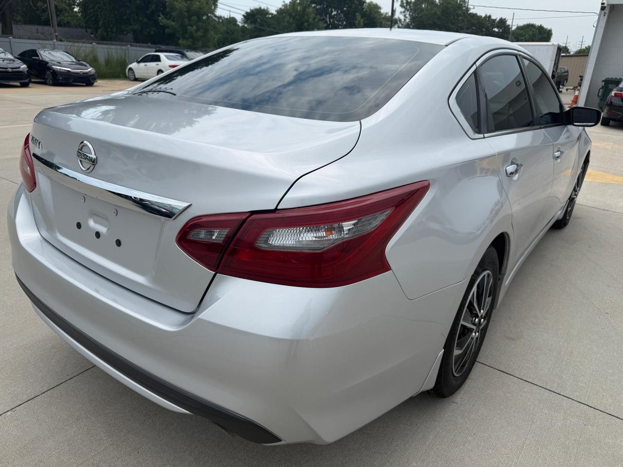 Nissan Altima 2.5 SV 2018