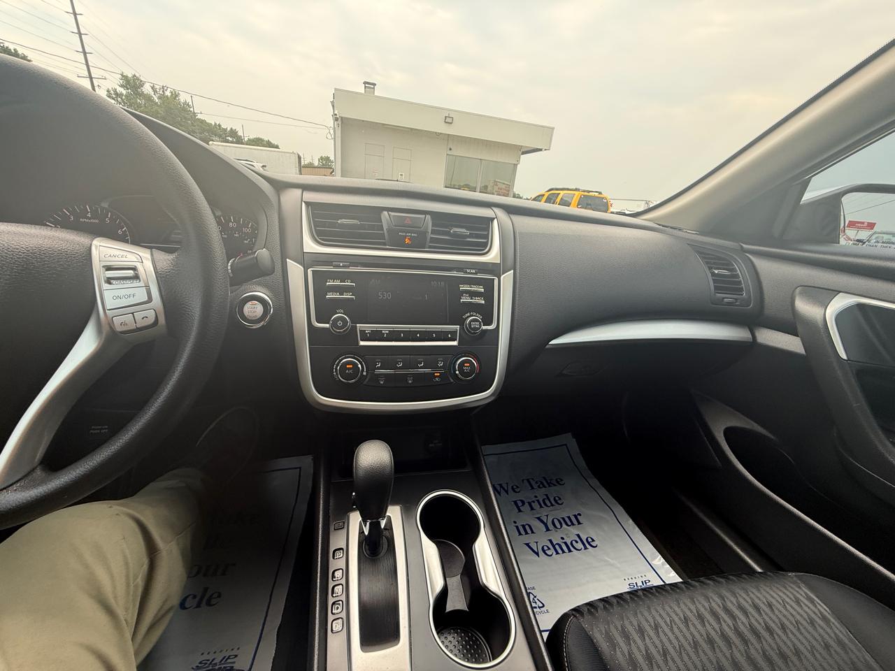 Nissan Altima 2.5 SV 2018