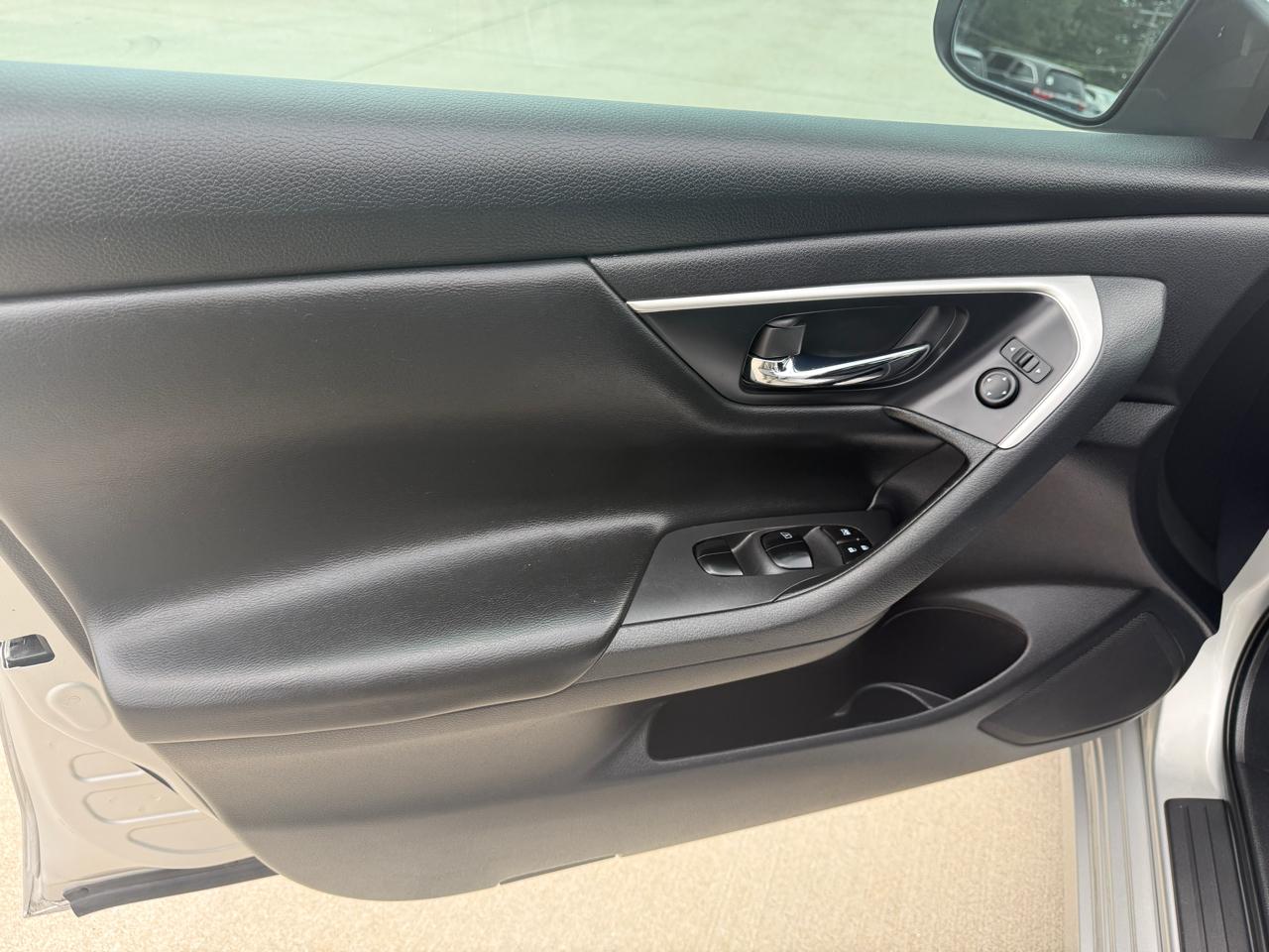 Nissan Altima 2.5 SV 2018