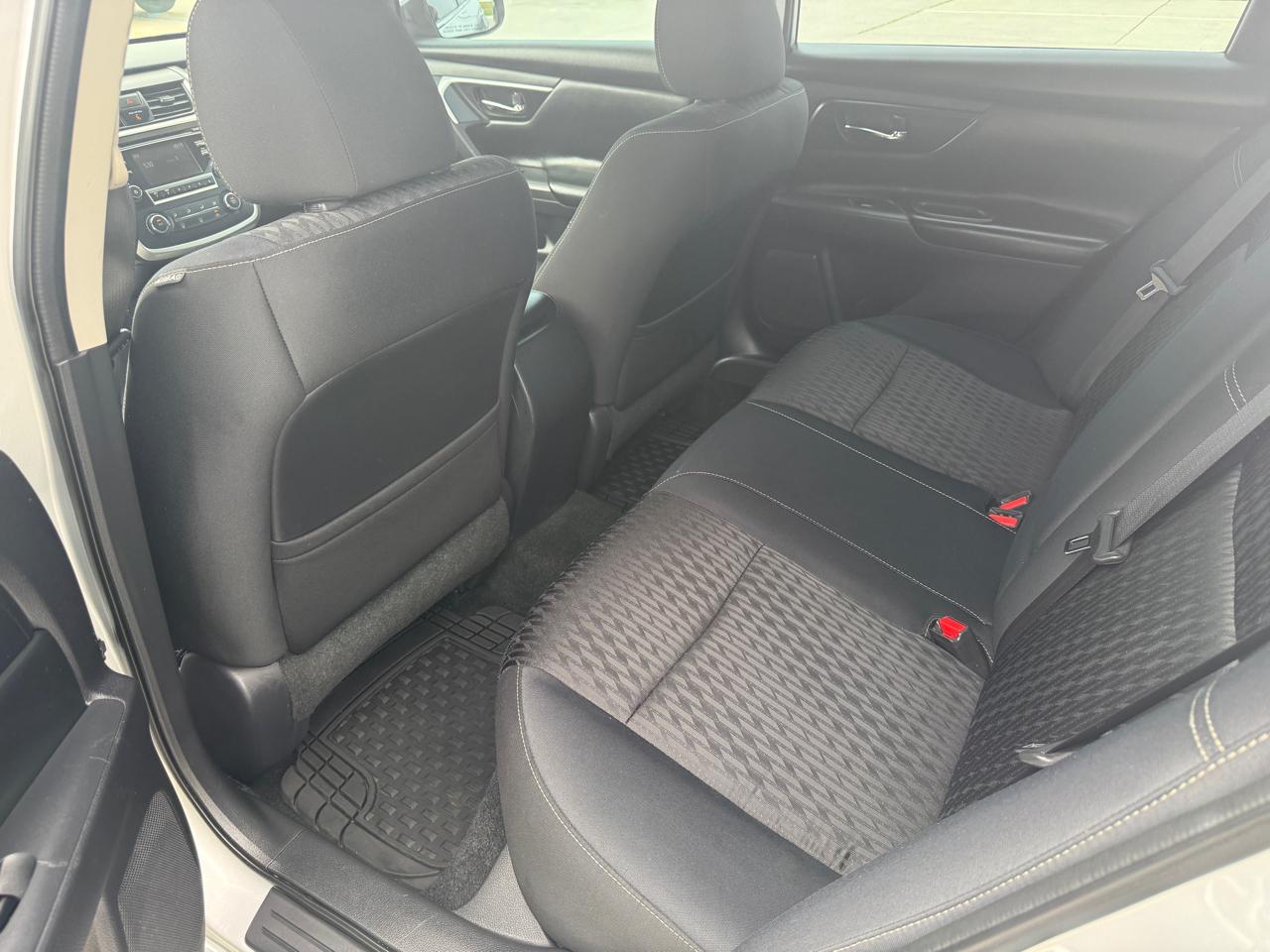 Nissan Altima 2.5 SV 2018