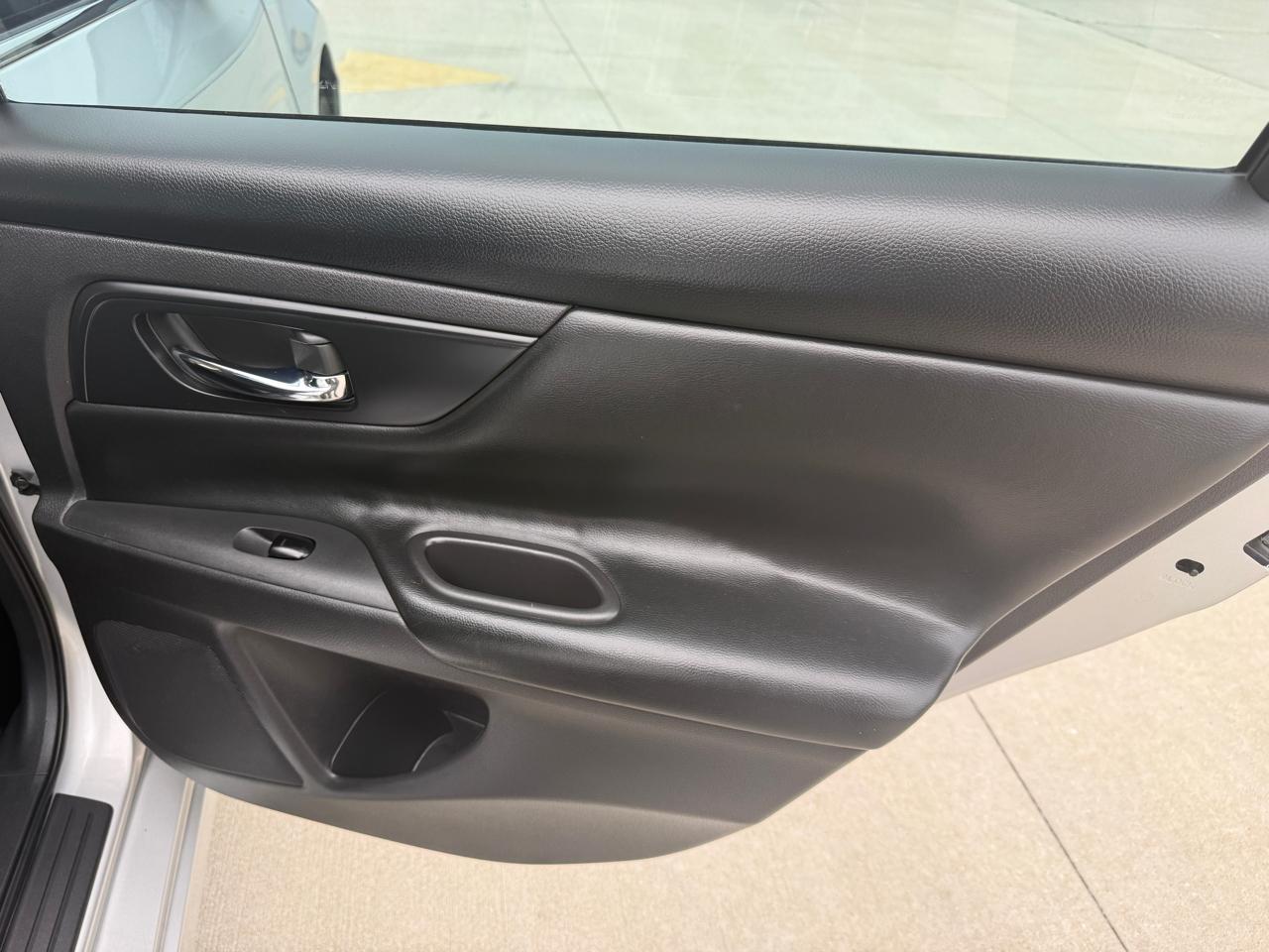 Nissan Altima 2.5 SV 2018
