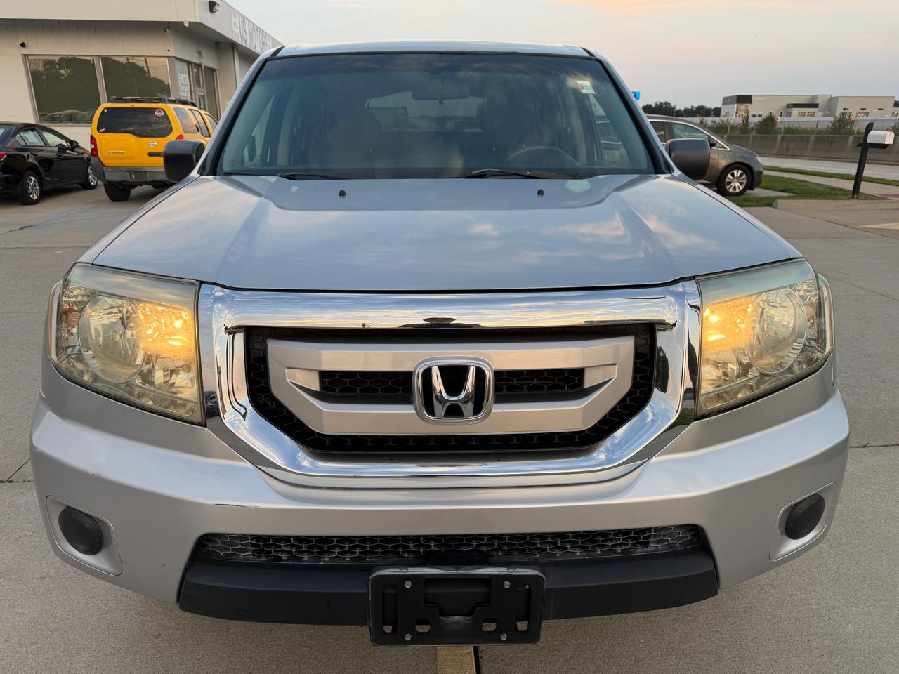 Honda Pilot LX 2WD 5-Spd AT 2011
