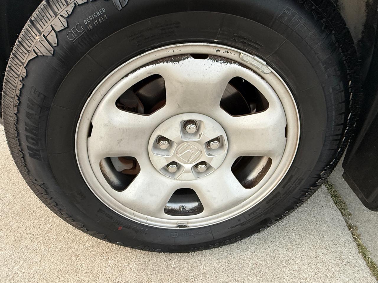 Honda Pilot LX 2WD 5-Spd AT 2011