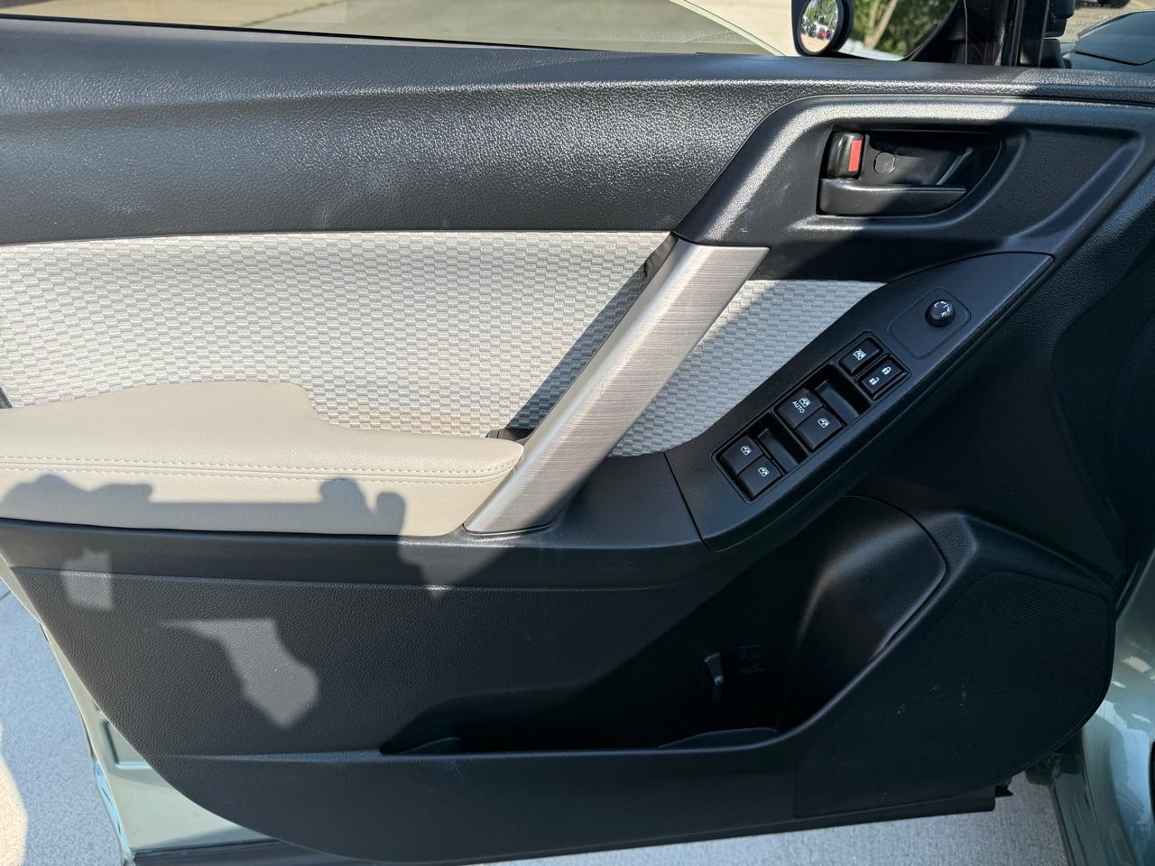 Subaru Forester 2.5i PZEV CVT 2017