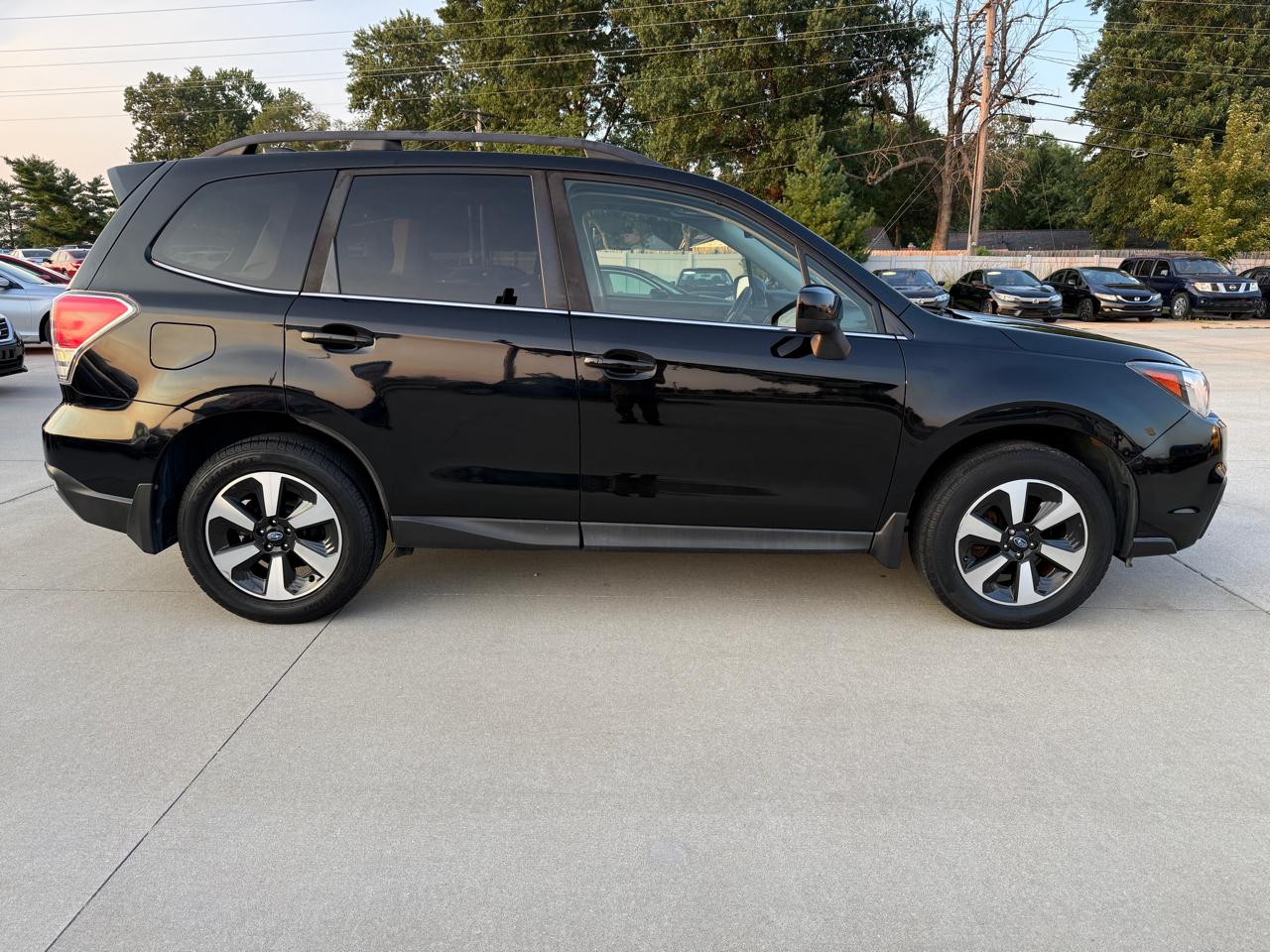 Subaru Forester 2.5i Limited 2017