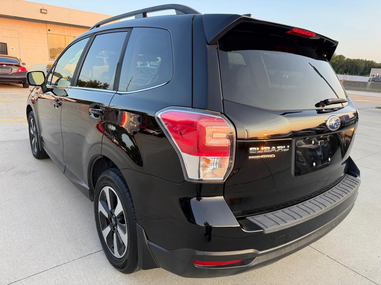 Subaru Forester 2.5i Limited 2017