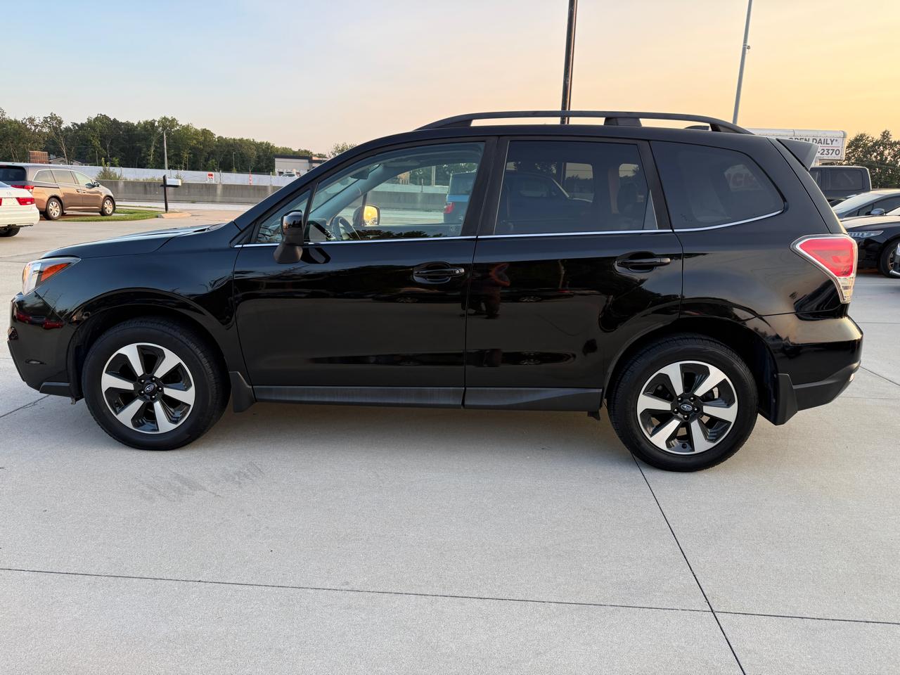 Subaru Forester 2.5i Limited 2017