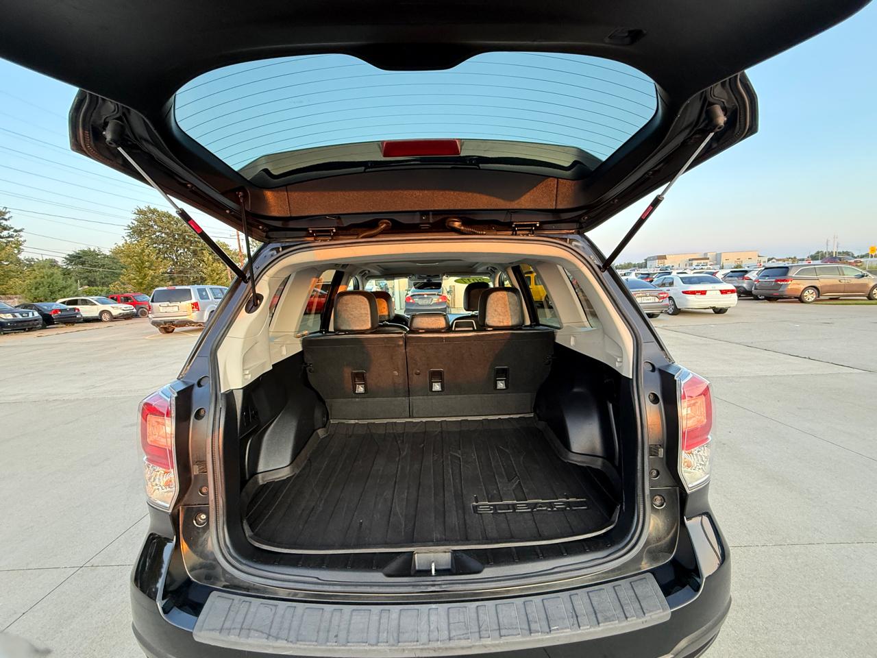 Subaru Forester 2.5i Limited 2017