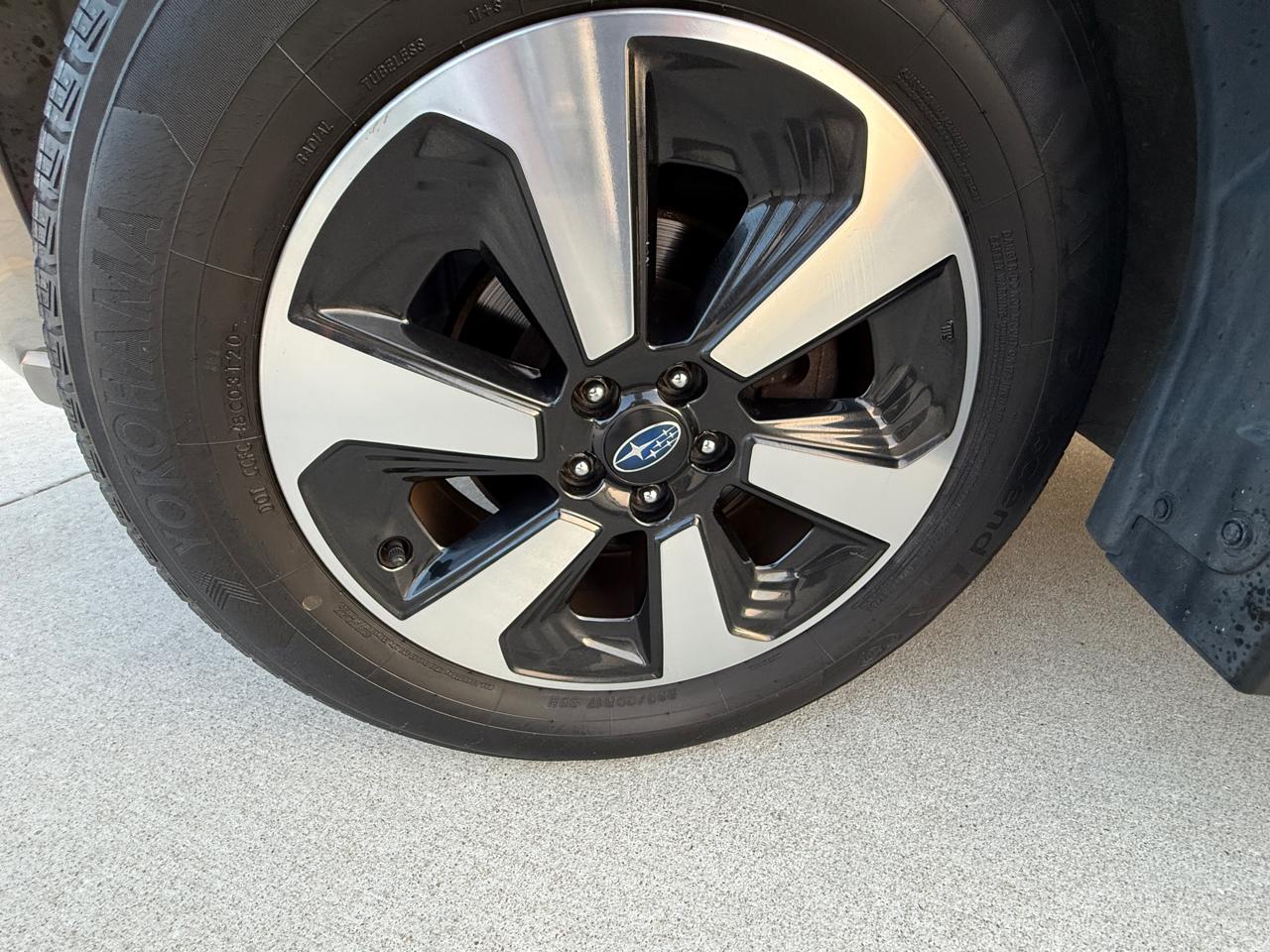 Subaru Forester 2.5i Limited 2017