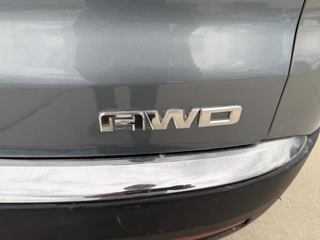 GMC Acadia SLE-1 AWD 2008